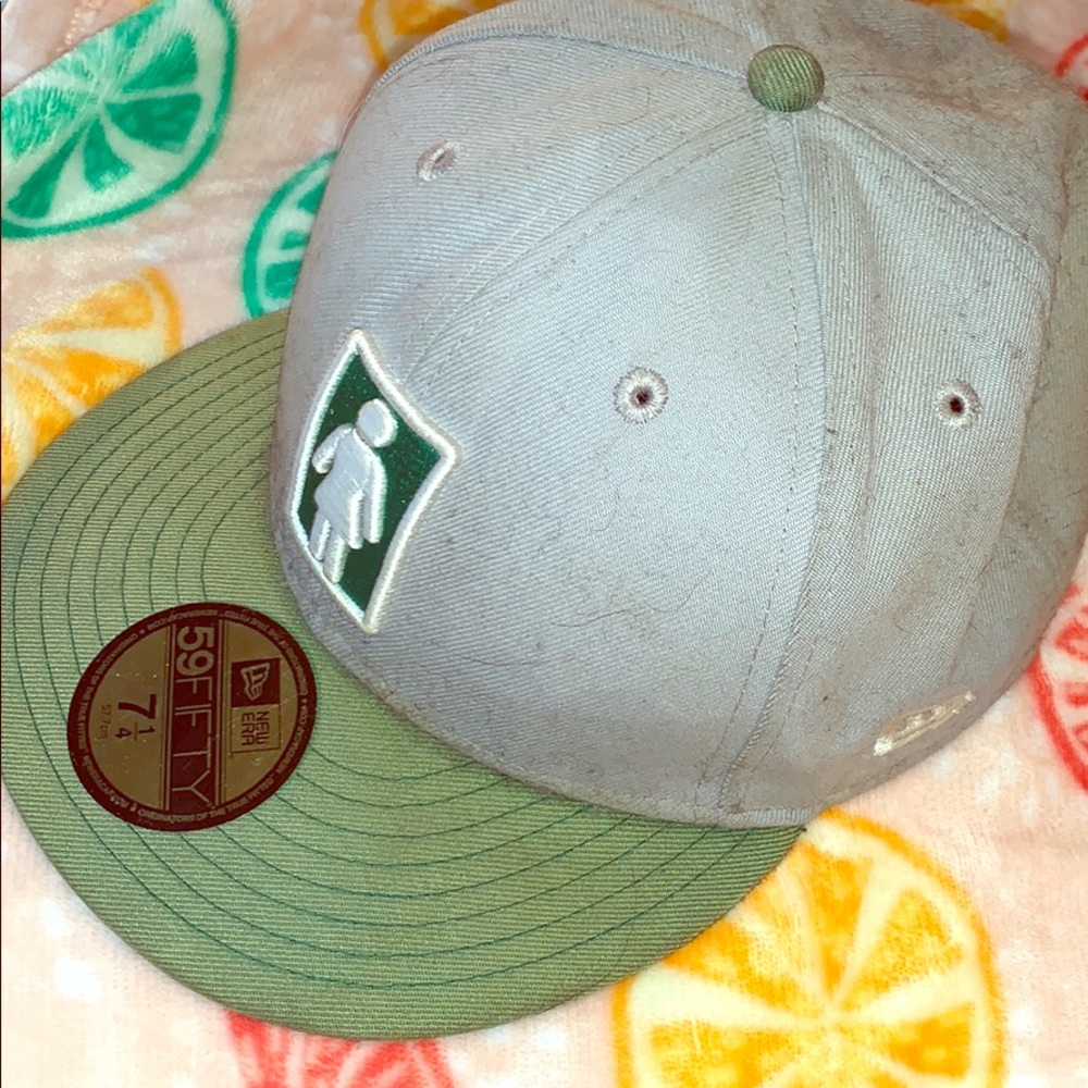 Girl Skateboarding Hat Size 7 1/4